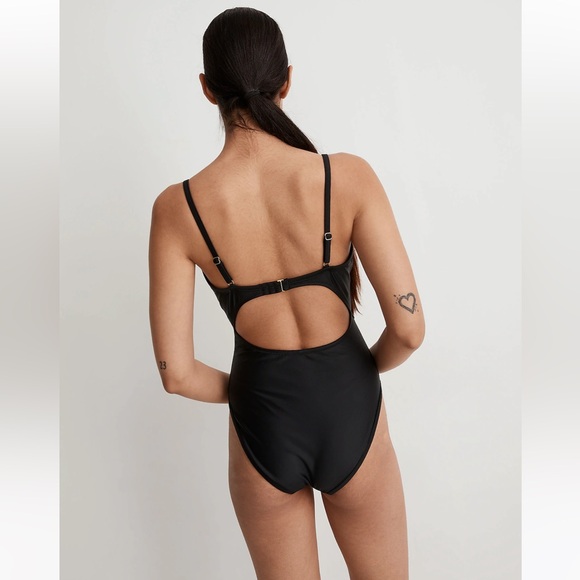 Madewell Cinched Cutout One-Piece Swimsuit, Black Size S - Picture 3 of 12
